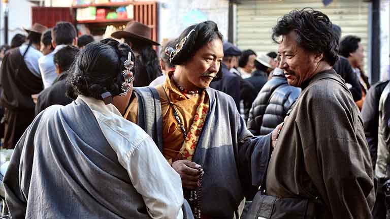 Tibetan People, Lifestyle, and Language