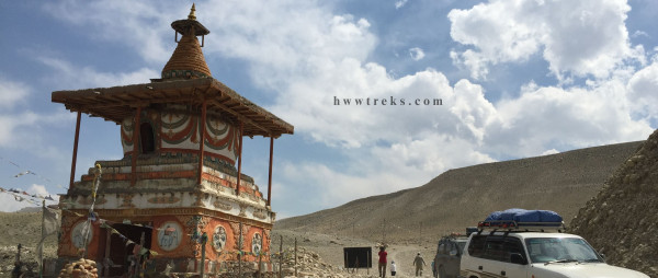 Sand mandala jeep tour in mustang